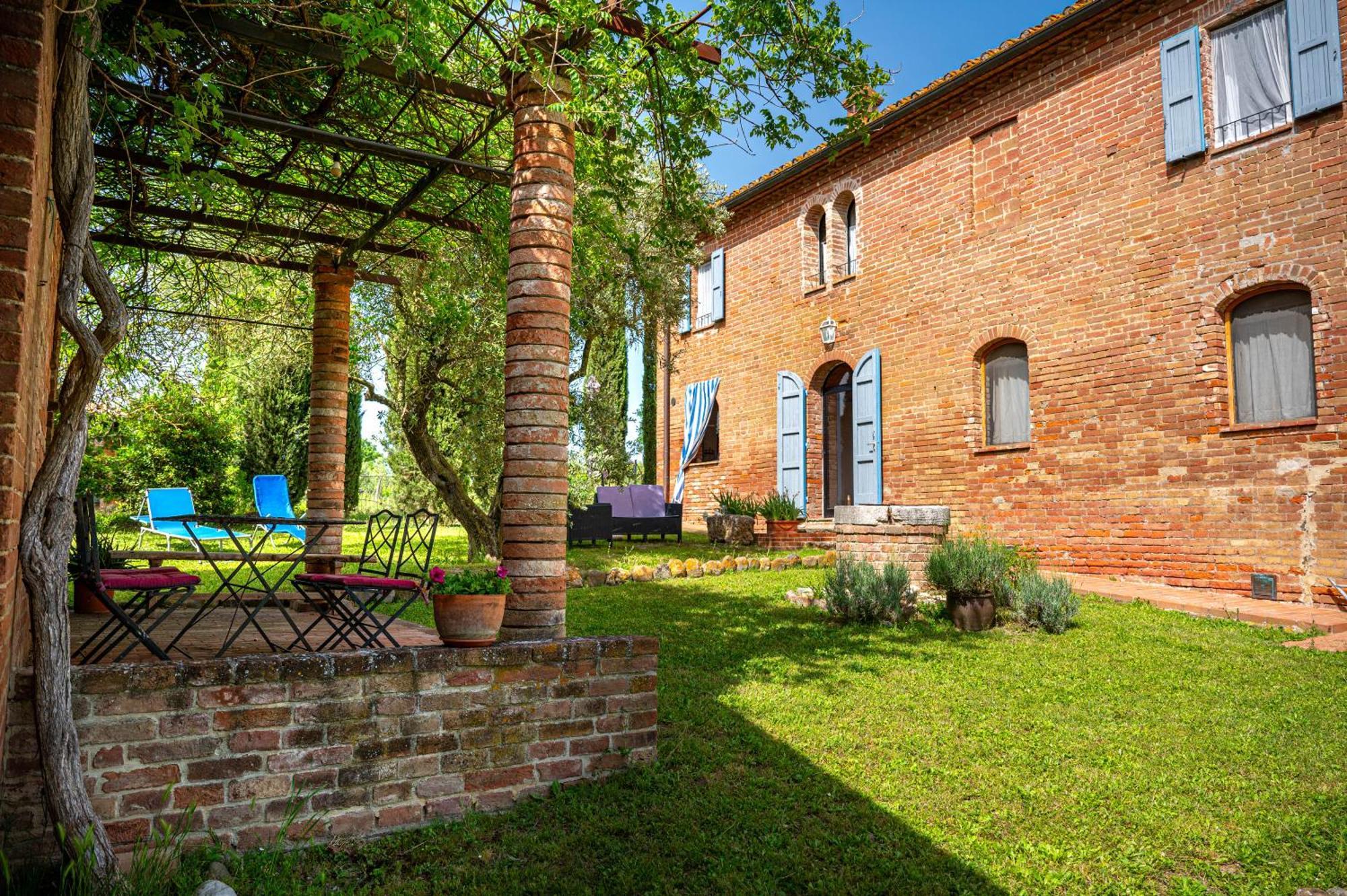 Agriturismo Poggio Antico Binami Buitenkant foto