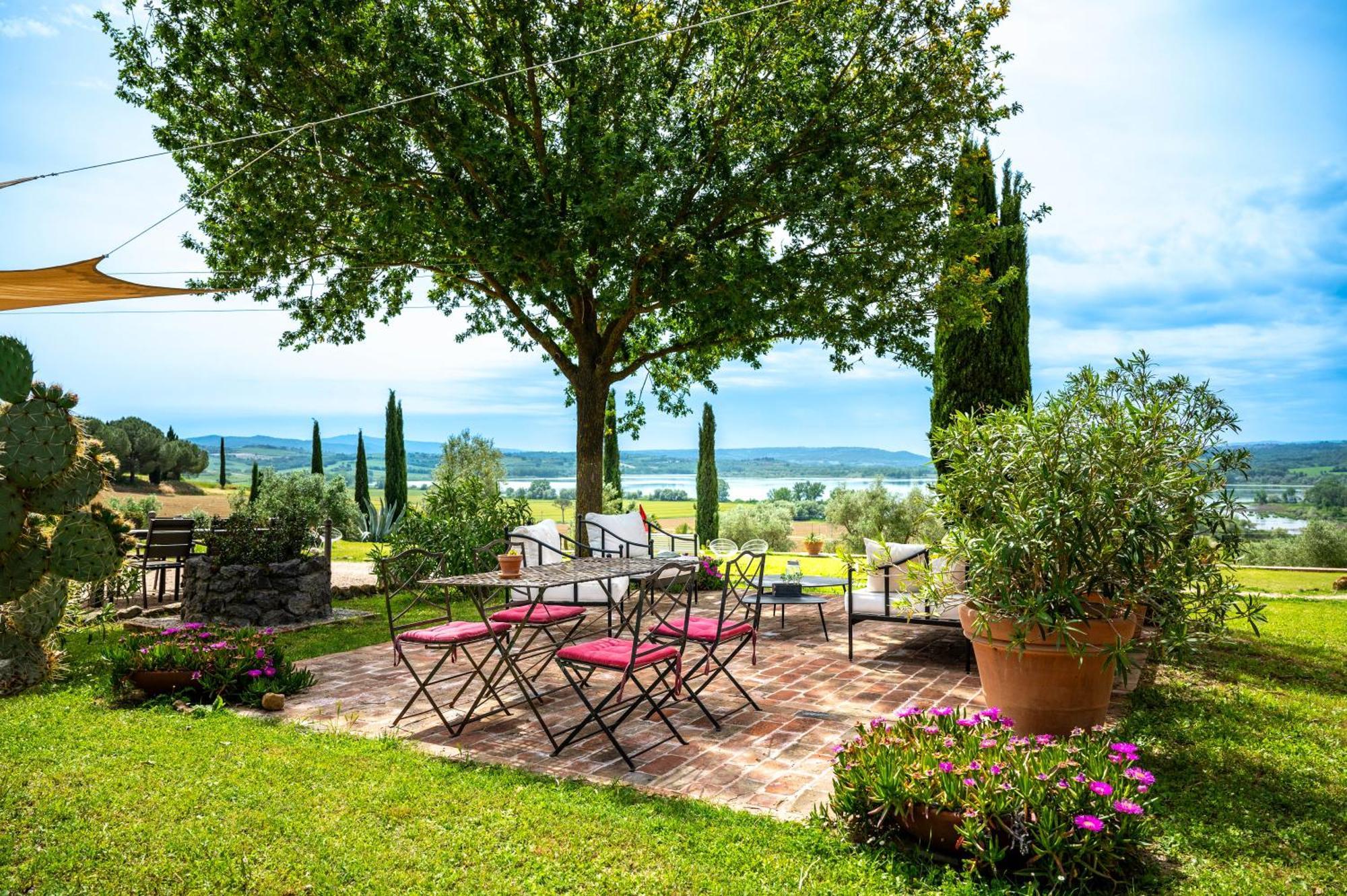 Agriturismo Poggio Antico Binami Buitenkant foto