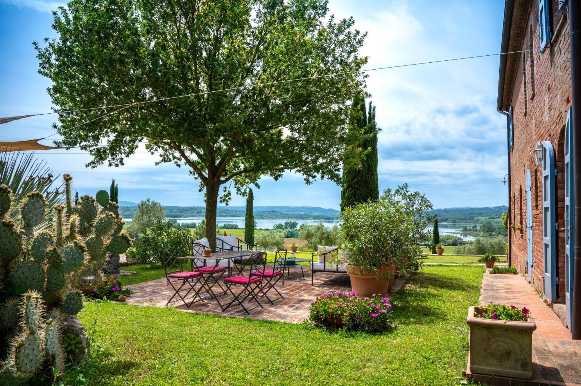 Agriturismo Poggio Antico Binami Buitenkant foto