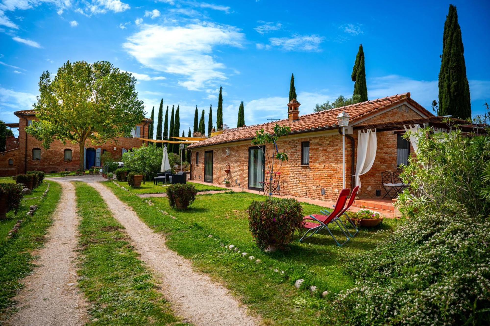 Agriturismo Poggio Antico Binami Buitenkant foto