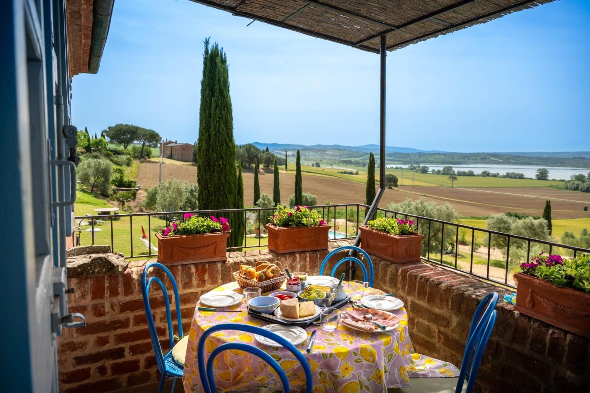 Agriturismo Poggio Antico Binami Buitenkant foto