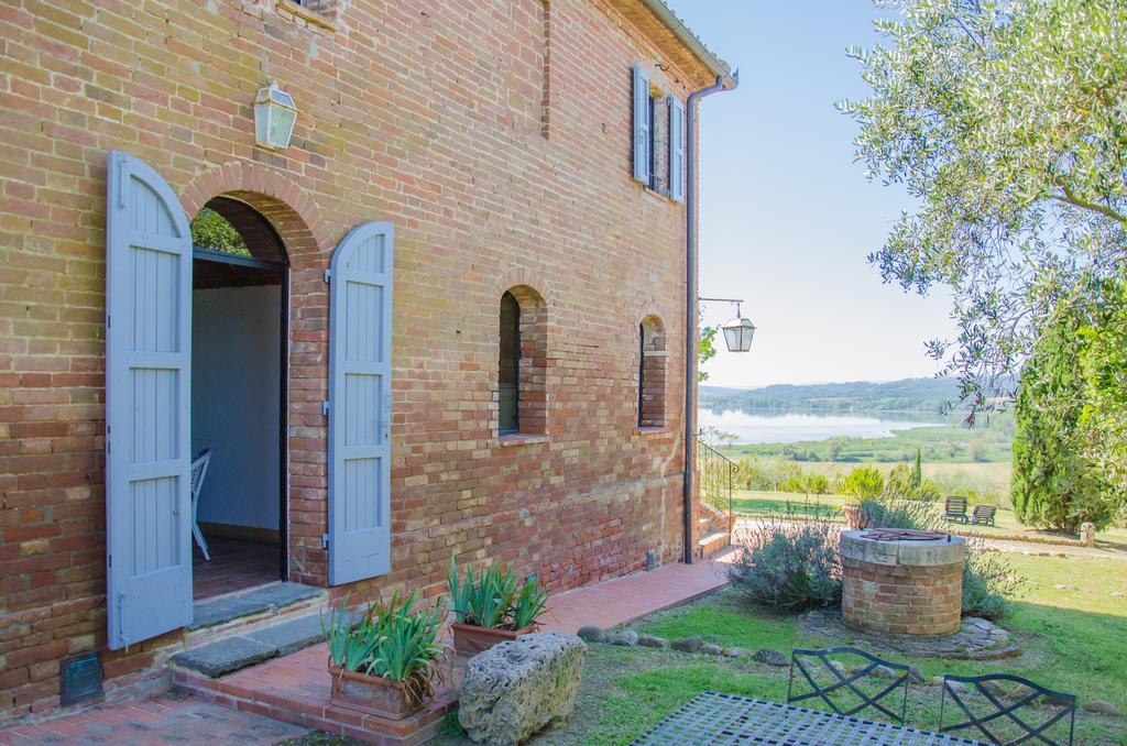 Agriturismo Poggio Antico Binami Buitenkant foto