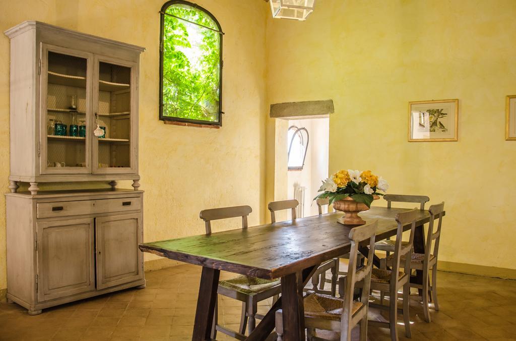 Agriturismo Poggio Antico Binami Buitenkant foto