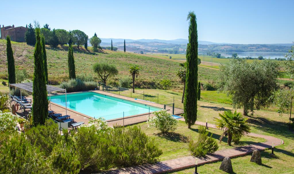 Agriturismo Poggio Antico Binami Buitenkant foto